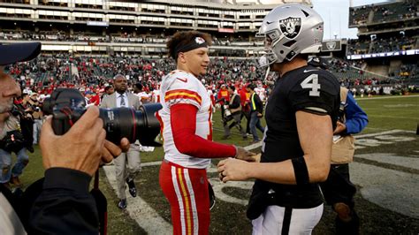 On thursday, google's live tv streaming service announced that nfl redzone, the popular channel for football fans that bounces around between every afternoon game on sundays, will also be available as part of. Chiefs Vs. Raiders Live Stream: Watch NFL Week 5 Game ...