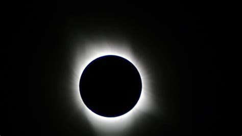 Eclipse landscape photographers may be interested in the graph in table form. 2017 Total solar eclipse Nikon v1 clip - YouTube