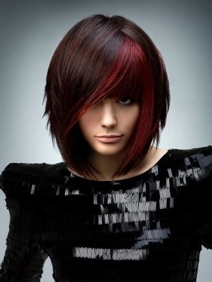 Dark Chestnut Hair With Highlights - Dark Auburn Hair With Blonde Highlights