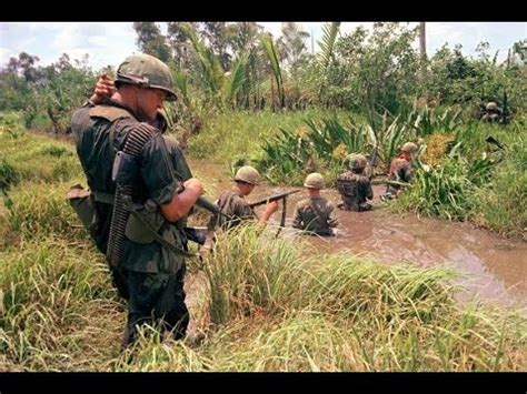 Der französische indochinakrieg war also ein direkter vorläufer des amerikanischen engagements, das gut ein jahrzehnt später einsetzte. Dokumentation@Der Vietnamkrieg 2 - YouTube