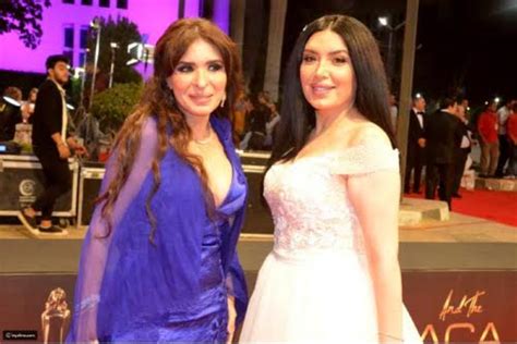 صور فساتين النجمات العربيات في حفل جوائز السينما العربية aca البوابة