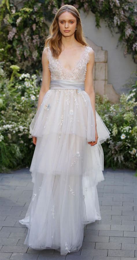 Monique Lhuillier 2017 Bridal Collection Spring 2017 Wedding Dresses