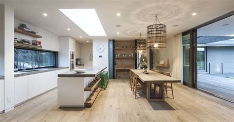 Unik parquet est une entreprise familiale se spécialisant dans la fabrication de planchers de bois franc huilés, de planchers d'ingénierie huilés et de lambris de pin. Planchers huilés Unik Parquet | Inspirations | La Pièce