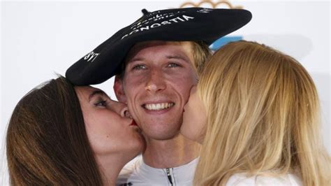 2019 clasica san sebastian gets underway (image credit: Mollema soleert naar zege in Clásica San Sebastián | NOS