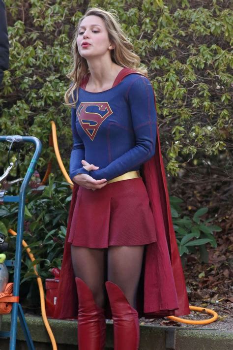 Melissa Benoist Looks Hot In Supergirl Outfit