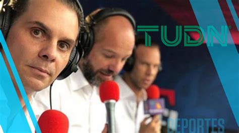 Durante la transmisión, comentaristas de tudn señalaban que existía penal para el américa. Comentarista de Televisa COPIA apodos de Martinoli en la ...