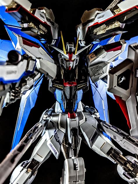 Metal Build Freedom 2.0 : Gundam