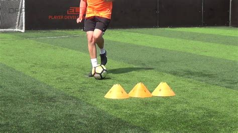 15 One V One Skills Youtube Soccer Dribbling Drills Soccer