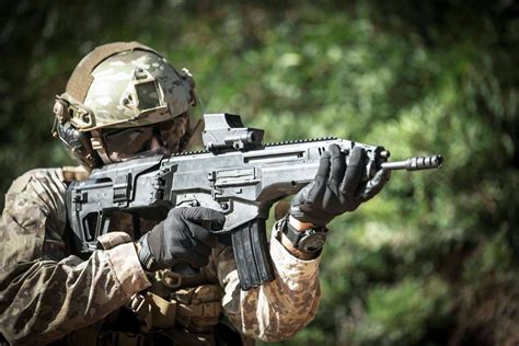 Iwi Carmel A New 556 Assault Rifle From Israel Edr