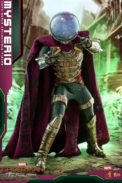 Jake gyllenhaal as quentin beck/mysterio; Preview of the new Spider-Man: Far From Home 1/6th scale ...