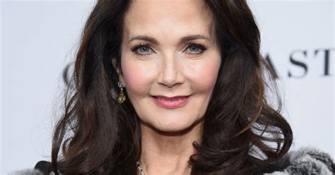 Lynda Carter S Body Measurements Including Breasts Height And Weight