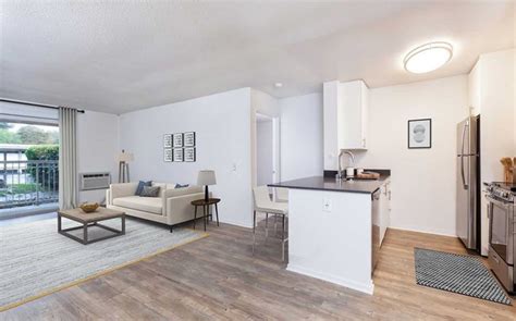Bozeman's best for all things dining, recreation, and entertainment are all within easy reach when you choose mountain view apartments. eaves Mountain View at Middlefield Apartments For Rent in ...
