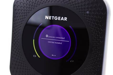 Here is how to let windows10 find the wifi signal. Test: Netgear Nighthawk M1 - Allround-PC.com