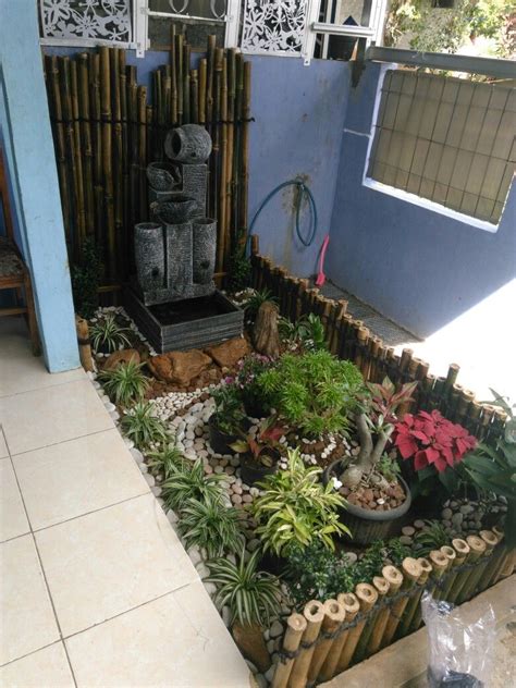 Manfaatkan lahan kecil di depan rumah. Taman kecil teras rumah | Taman kecil, Kolam kecil, Taman ...