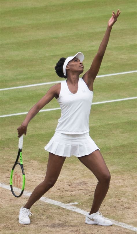 Venus williams learned to play tennis on the public courts of los angeles. Venus Williams - Wikipedia