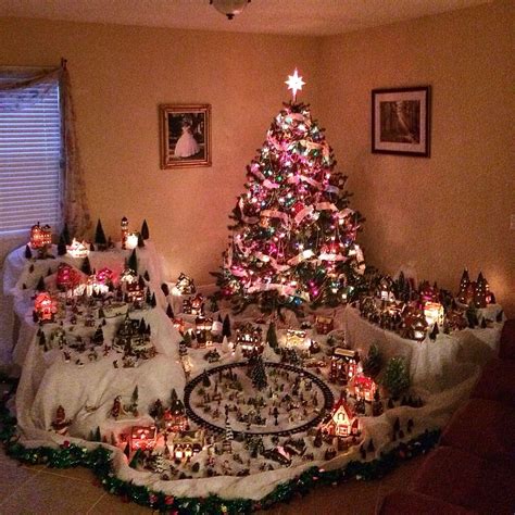 Christmas Decoration..Christmas Village Christmas Village Decorations