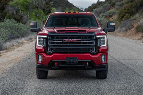 The 2021 gmc sierra will offer the latest infotainment system and more features this time. 2021 GMC Sierra 2500HD Performance and MPG | CarIndigo.com