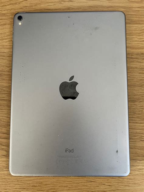 Apple Ipad Pro 1st Gen 128gb Wi Fi 97 In Silver Spare Or