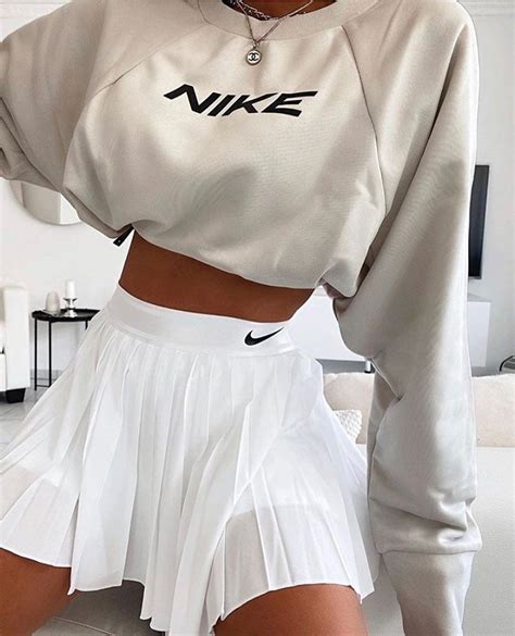 Whatever you're shopping for, we've got it. FASHION CULTUR on Instagram: "NIKE 🖤" in 2020 | Tennis ...