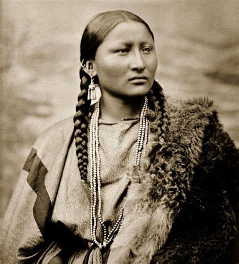 Beautiful Portraits Of Native American Teen Girls From 1800 1900 36
