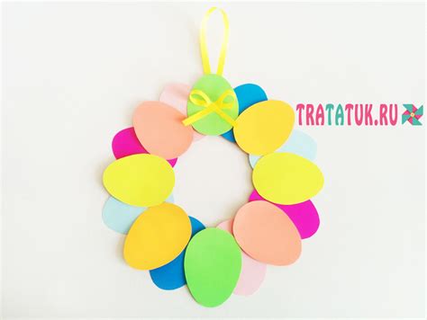 Пасхальный венок из яиц: яркая детская поделка на Пасху