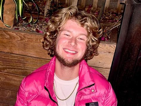 Yung Gravy Biography Age Net Worth Girlfriend Parents