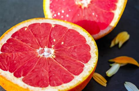 The Amazing Health Benefits Of Grapefruit Uncle Matts Organic