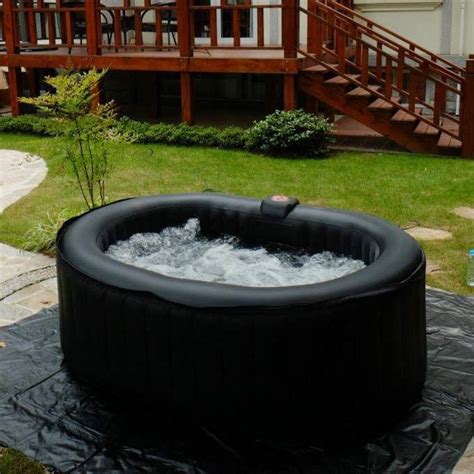Find great deals on ebay for portable bathtub jacuzzi. 11 Portable Hot Tubs You Need To Survive The Winter ...