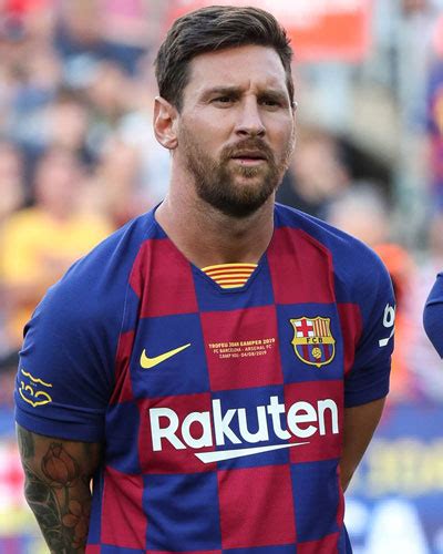 Allerdings fehle immer noch die protokollarische unterschrift mit leo und dem foto. Lionel Messi - Erfolge