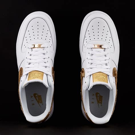 Mens Shoes - Nike Air Force 1 07 CR7 - White -Metallic Gold - AQ0666-100