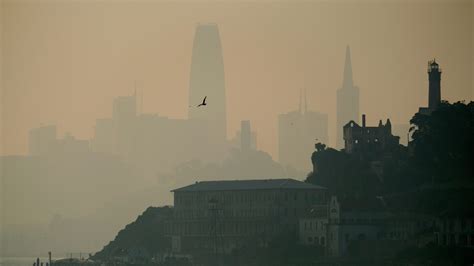California Fires Smoke Leads To Worlds Worst Air Quality Thursday