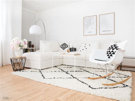 70 moderne, innovative luxus interieur ideen fürs wohnzimmer Große Liebe: unser weißes Sofa - Fein und Fabelhaft
