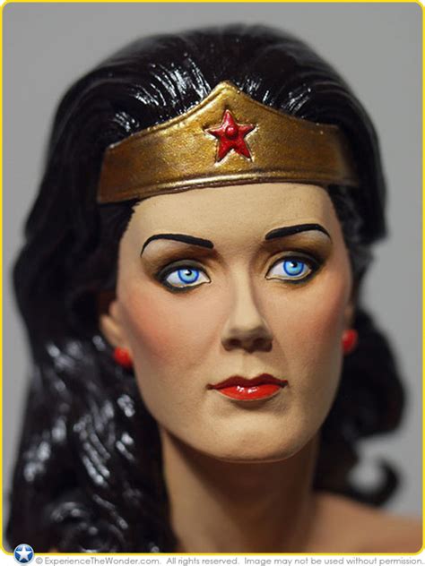 Dc Direct Lynda Carter As Wonder Woman Statue