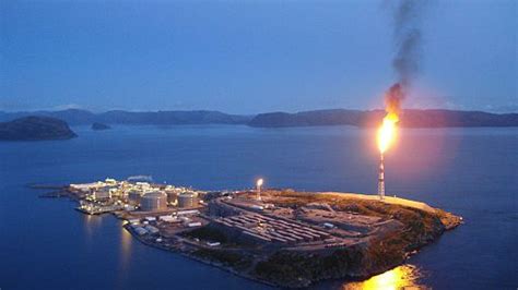 Norway Fails To Tap New Arctic Oil And Gas Oil And Gas Bear Island Norway