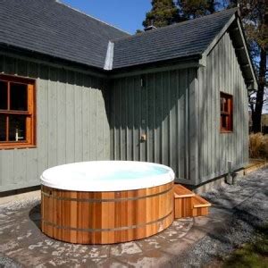 Lodges with hot tubs are a popular choice for scotland holidays. Log Cabins with Hot Tubs in Scotland - less than £49/night