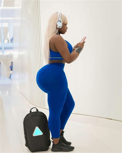 Pawg Shaking Telegraph