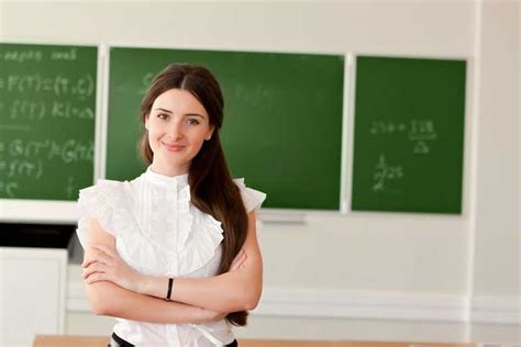 Every little news item from around the globe today is available to people at their fingertips, thanks to the influx of smart devices, broadcast mediums and digital channels. TEFL As a Good Career Choice - Intesol India Blog