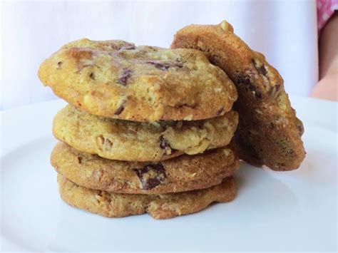 And ina garten's oatmeal cookie recipe is no different. Ina Garten | Gluten free sweets, Gluten free chocolate ...