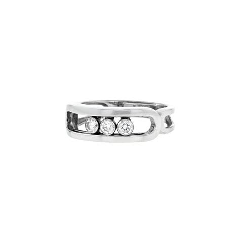 Buy, sell, empty your wardrobe on our website. Messika Move Ring 329892 | Collector Square