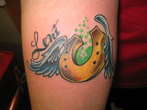 Flying Horseshoe Tattoo Sacred Heart Tattoo Lincoln Ne Flickr