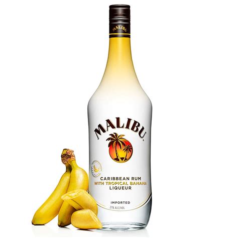 Pineapple, light coconut milk, coconut rum, fresh lime juice and 3 more. Malibu Tropical Banana Rum 750ml | Malibu rum, Malibu rum drinks, Malibu pineapple