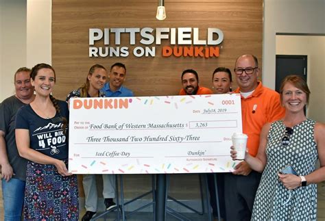 It's easy, fun and volunteers make it possible for us to get the work done. DUNKIN' DONATES MORE THAN $3,000 TO THE FOOD BANK OF ...