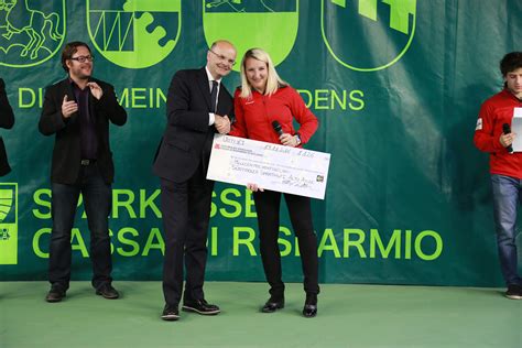 Andreas seppi (born 21 february 1984) is a professional tennis player who competes internationally for italy. 1.127 euro a favore della Sporthilfe | Südtiroler Sporthilfe