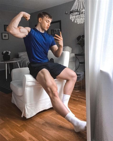 Sexy Young Alpha Male Jock Oliver Forslin Teenage Muscle Stud Biceps Flex