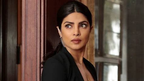 Priyanka Chopra Apologizes After The Activist Backlash Says Im Sorry That My Participation