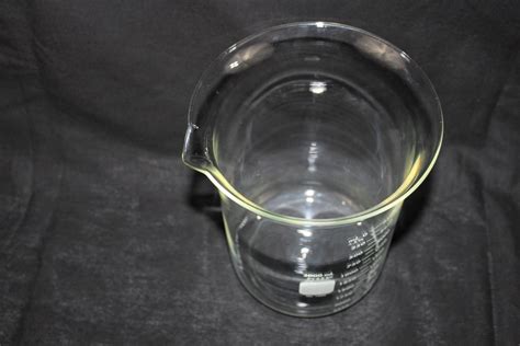 Vintage New Old Stock 3000 Ml Pyrex Beaker Corning 1000 Made In