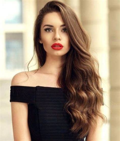 Ideas What Colors Look Good With Dark Brown Hair And Pale Skin For
