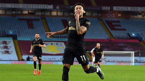 If you purchase a home, away or third 2020/21 hammers shirt before midnight on sunday, we'll chuck in rice 41 or lingard 11 printing for free! Lingard: West Ham erwägt Festverpflichtung