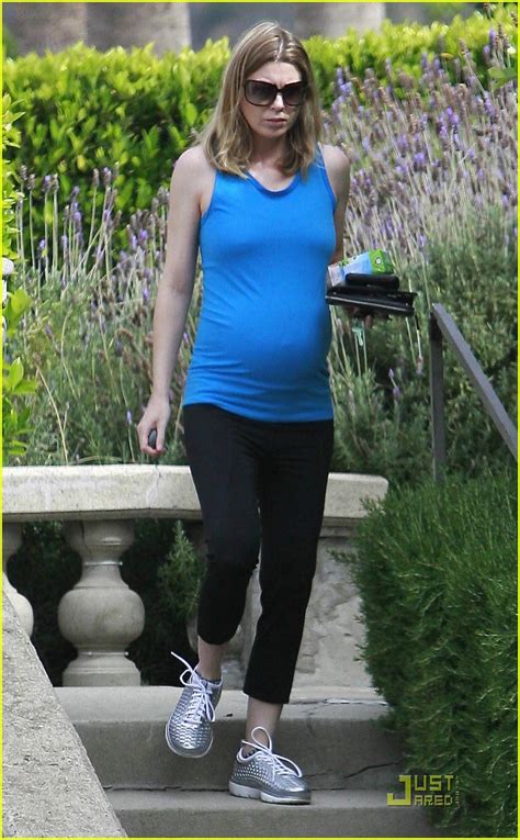 Ellen Pompeo Pastry Pregnancy Photo 2013761 Ellen Pompeo Pregnant
