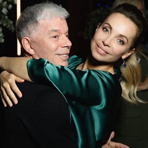 Родилась будущая супруга олега газманова, марина муравьева, 11.03.1969 года в городе воронеже. Жена Олега Газманова трогательно поздравила его с 68 ...